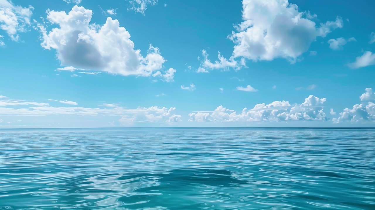 Clear Blue Water Under Blue Sky | HD Ocean, Sky, and Nature Wallpapers for Wild Landscapes